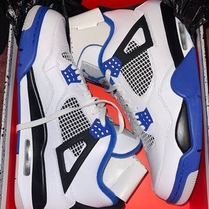 Air Jordan retro 4 Motorsports